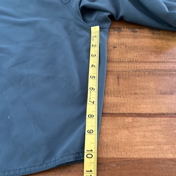 VOLCOM board shorts - Picture 5 of 5